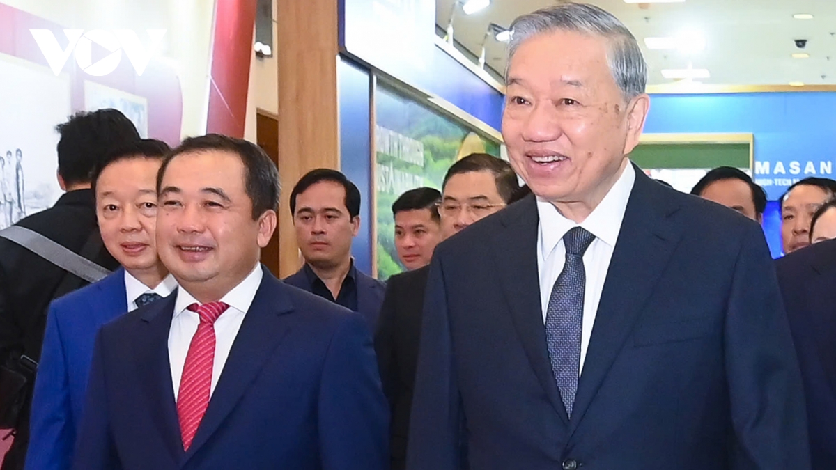 Tổng Bí thư: Đưa khoa học công nghệ vào trung tâm của sản xuất nông nghiệp